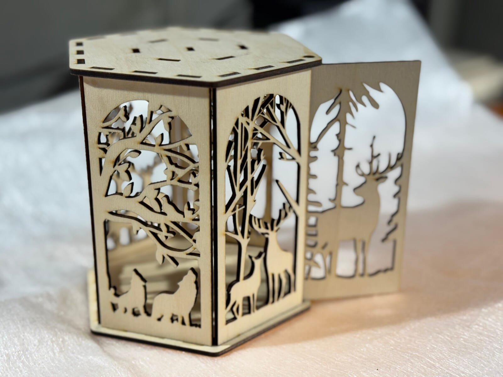 Lantern – Deer and Snowy Wolves.